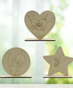 Soporte de pulsera de nacimiento en madera